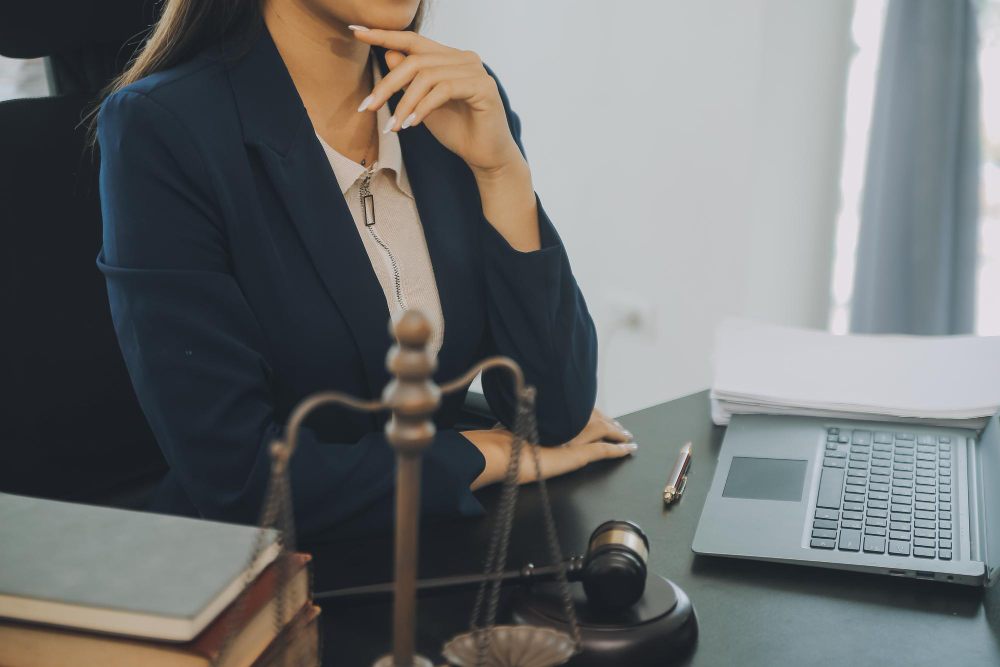 עורכת דין לישי שמש המתמחה בסכסוכי ירושה